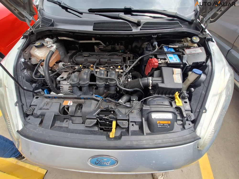 FORD FIESTA 1.5 SE HATCH 16V FLEX 4P MANUAL