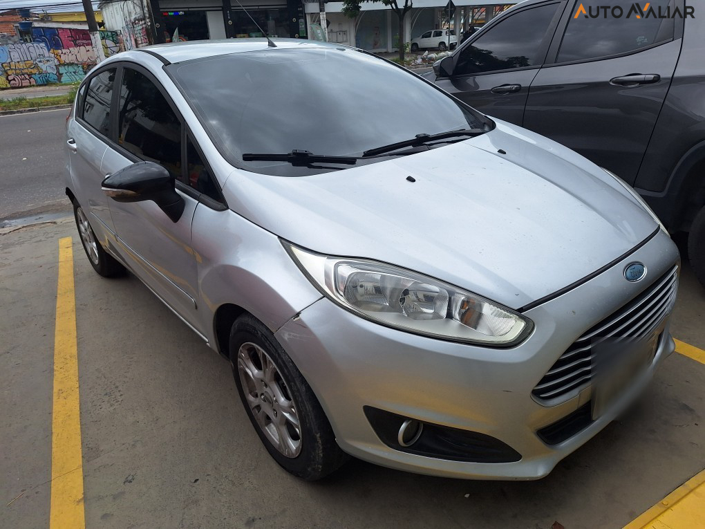 FORD FIESTA 1.5 SE HATCH 16V FLEX 4P MANUAL