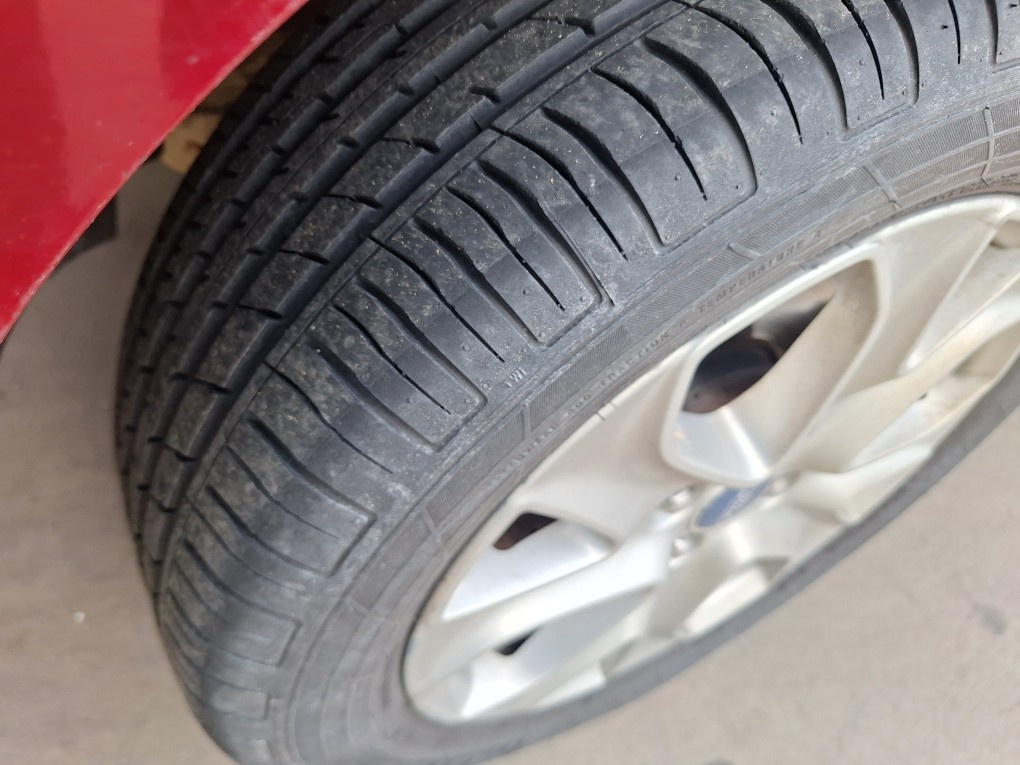 FORD ECOSPORT 2.0 TITANIUM 16V FLEX 4P AUTOMATICO