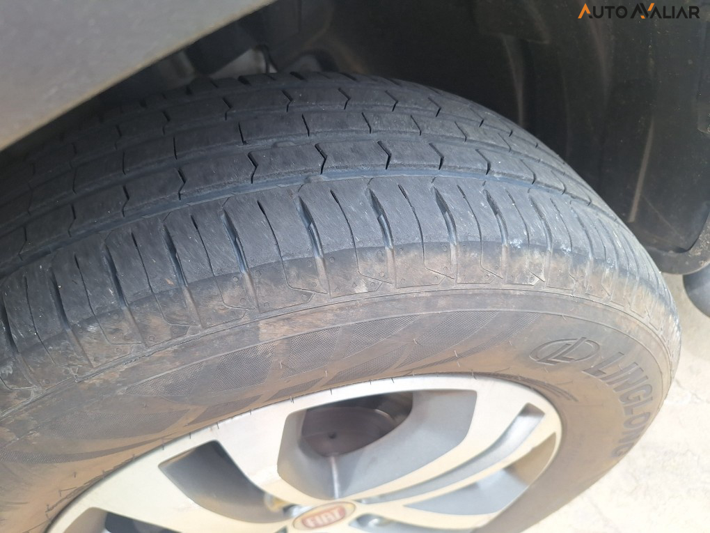 FIAT TORO 2.4 16V MULTIAIR FLEX FREEDOM AT9