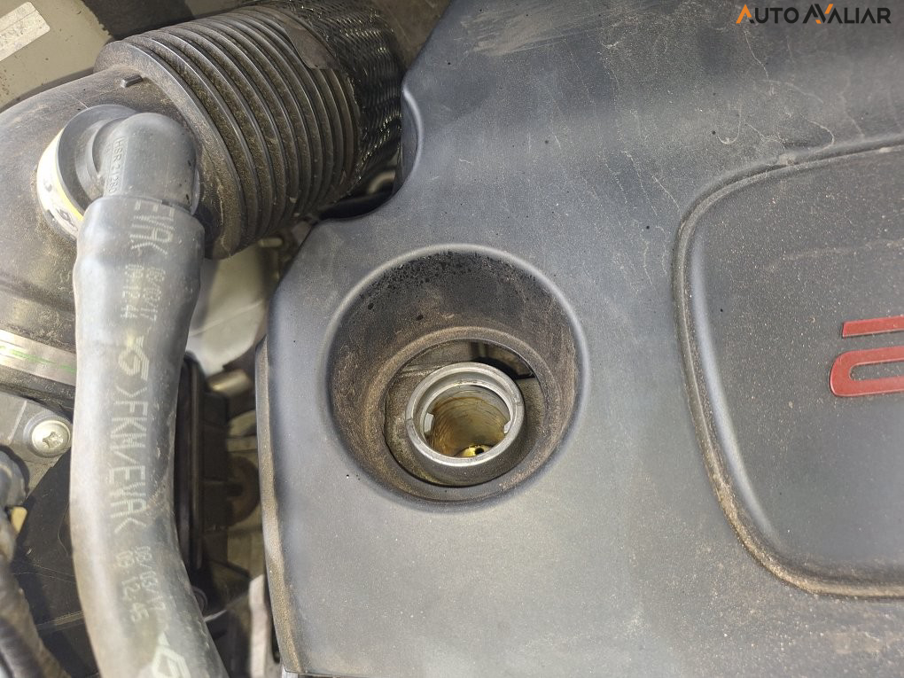 FIAT TORO 2.4 16V MULTIAIR FLEX FREEDOM AT9