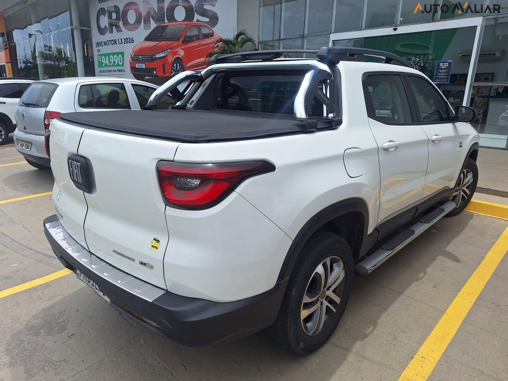 FIAT TORO 2.4 16V MULTIAIR FLEX FREEDOM AT9