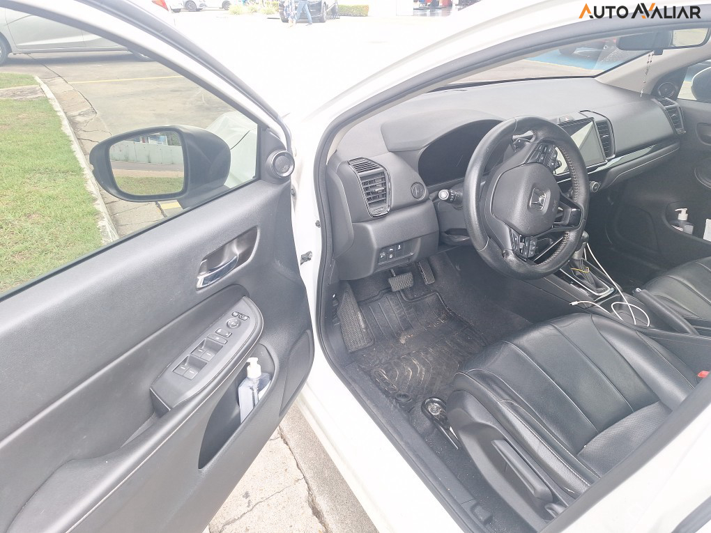 HONDA CITY 1.5 I-VTEC FLEX HATCH TOURING CVT