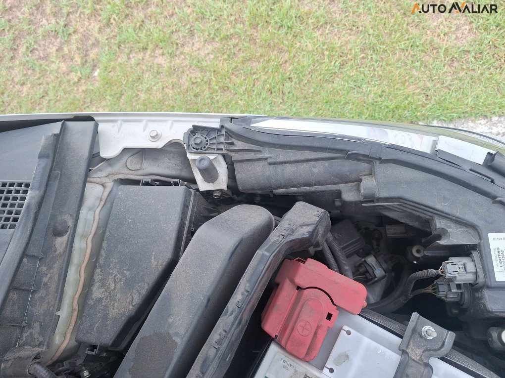 HONDA CITY 1.5 I-VTEC FLEX HATCH TOURING CVT