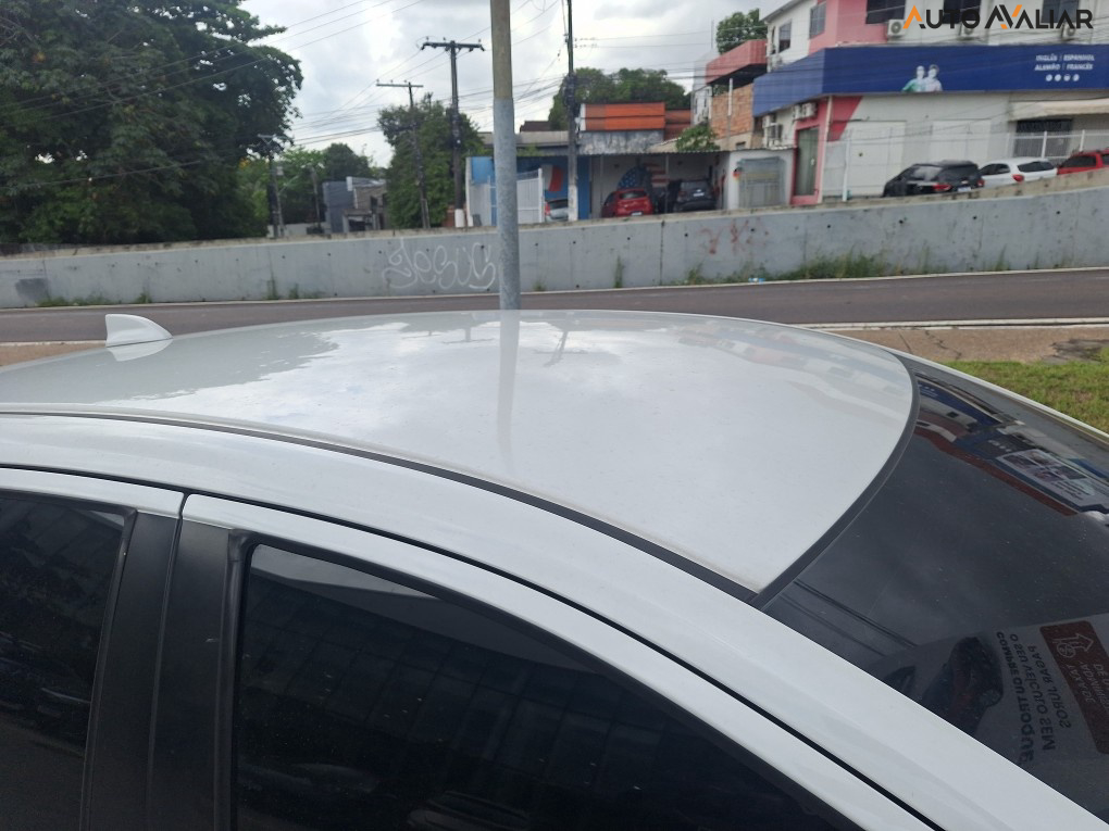 HONDA CITY 1.5 I-VTEC FLEX HATCH TOURING CVT