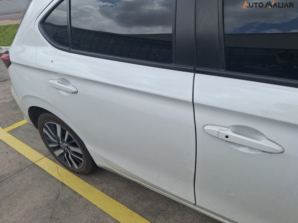 HONDA CITY 1.5 I-VTEC FLEX HATCH TOURING CVT