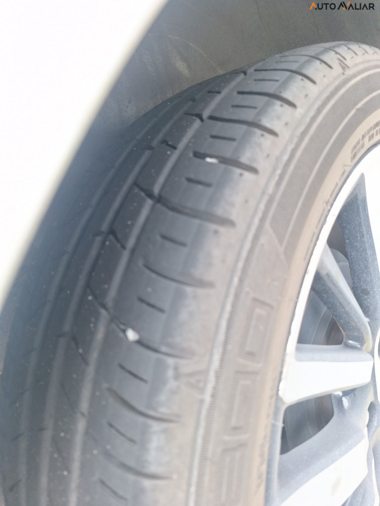 HONDA CITY 1.5 I-VTEC FLEX HATCH TOURING CVT