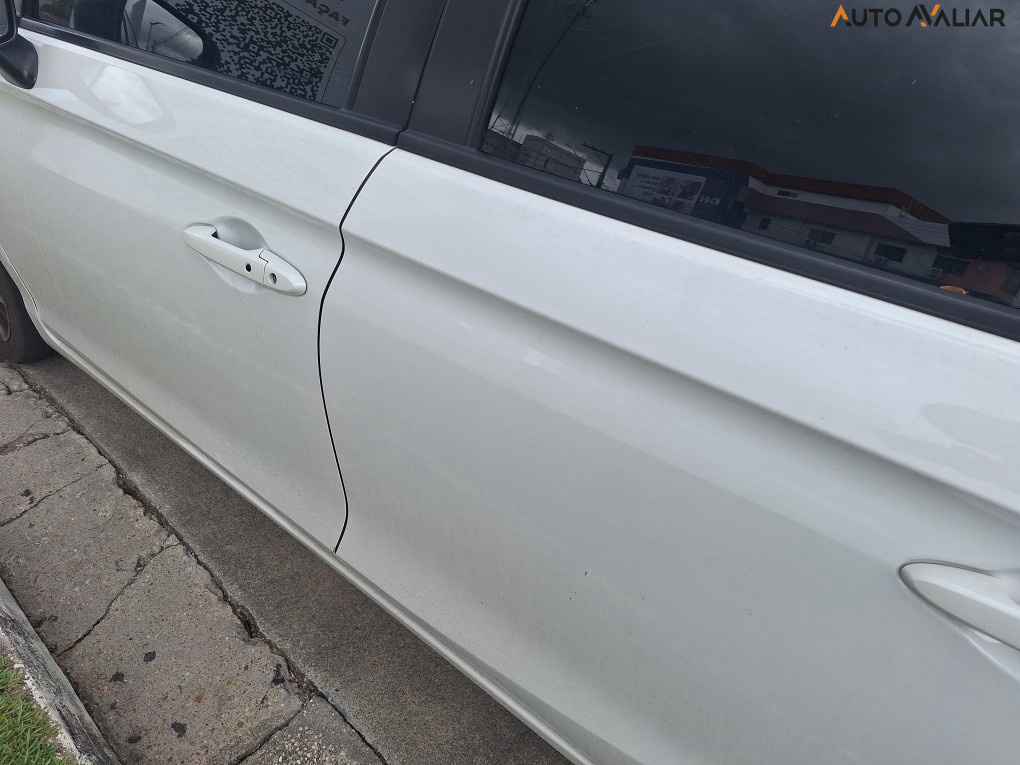 HONDA CITY 1.5 I-VTEC FLEX HATCH TOURING CVT