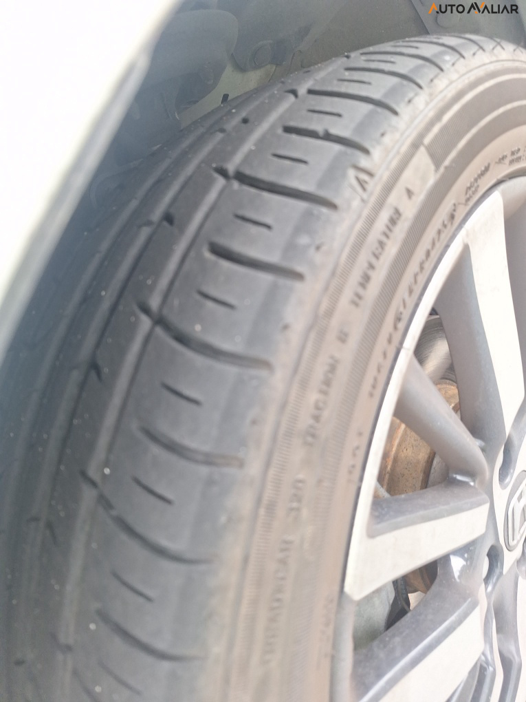 HONDA CITY 1.5 I-VTEC FLEX HATCH TOURING CVT