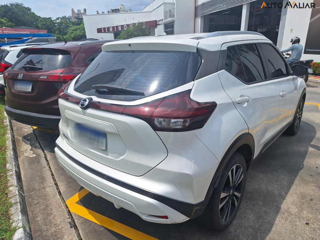 NISSAN KICKS 1.6 16V FLEXSTART ADVANCE XTRONIC