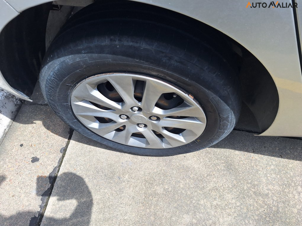 CHEVROLET ONIX 1.0 FLEX LT MANUAL