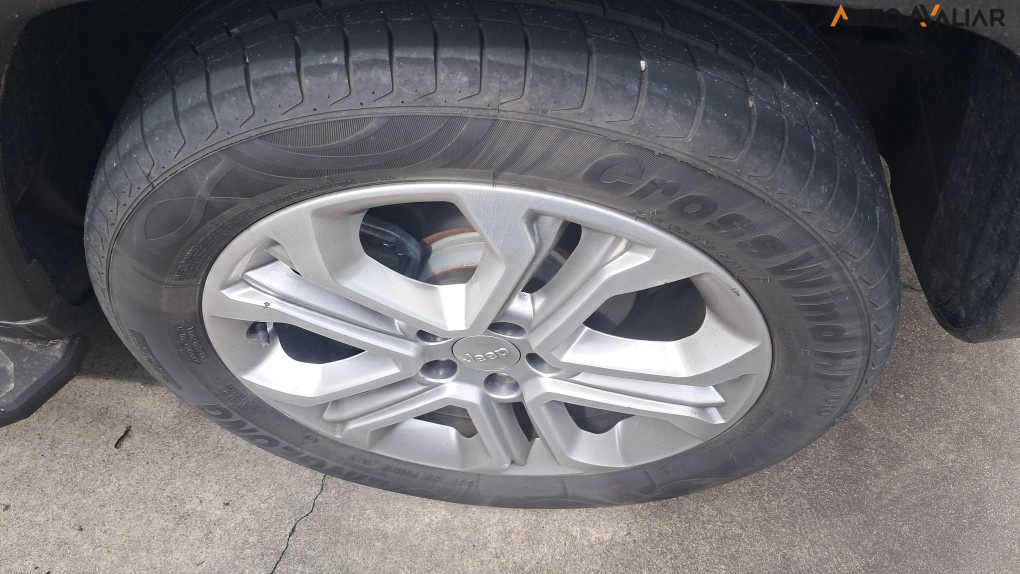 JEEP COMPASS 1.3 T270 TURBO FLEX LONGITUDE AT6