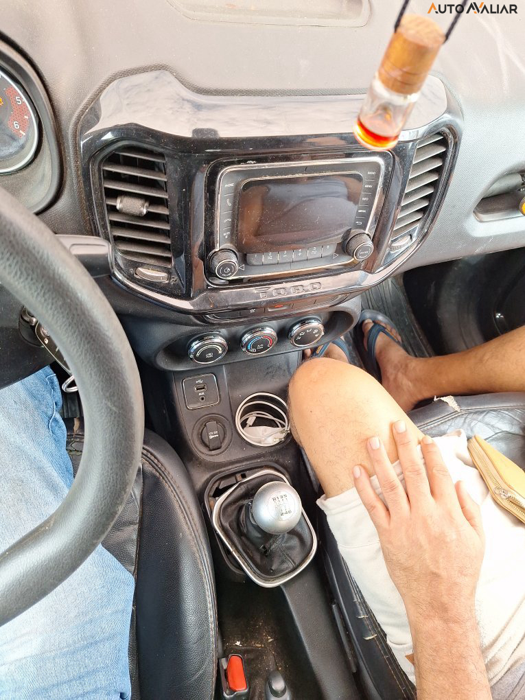 FIAT TORO 2.0 16V TURBO DIESEL FREEDOM MANUAL