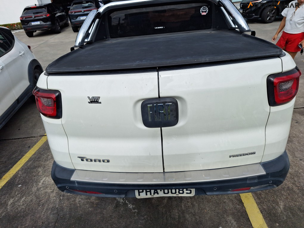 FIAT TORO 2.0 16V TURBO DIESEL FREEDOM MANUAL