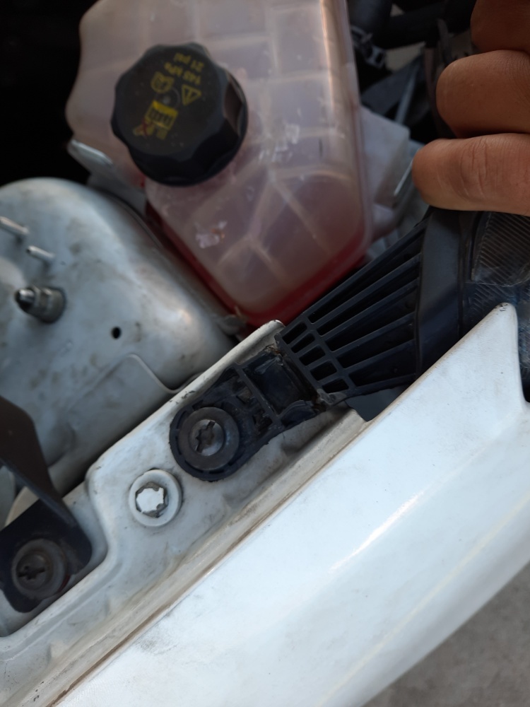 FORD KA 1.0 TI-VCT FLEX SE SEDAN MANUAL