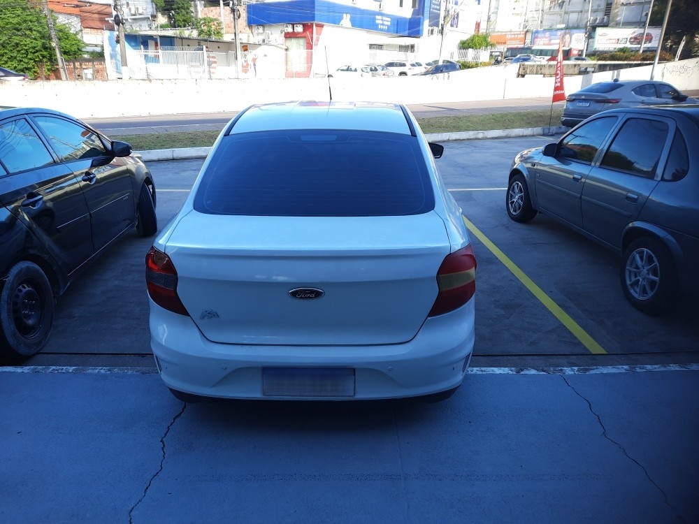 FORD KA 1.0 TI-VCT FLEX SE SEDAN MANUAL