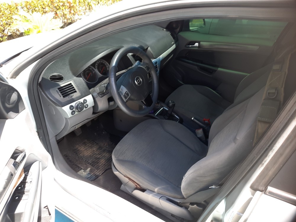 CHEVROLET VECTRA 2.0 MPFI ELEGANCE 8V FLEX 4P MANUAL