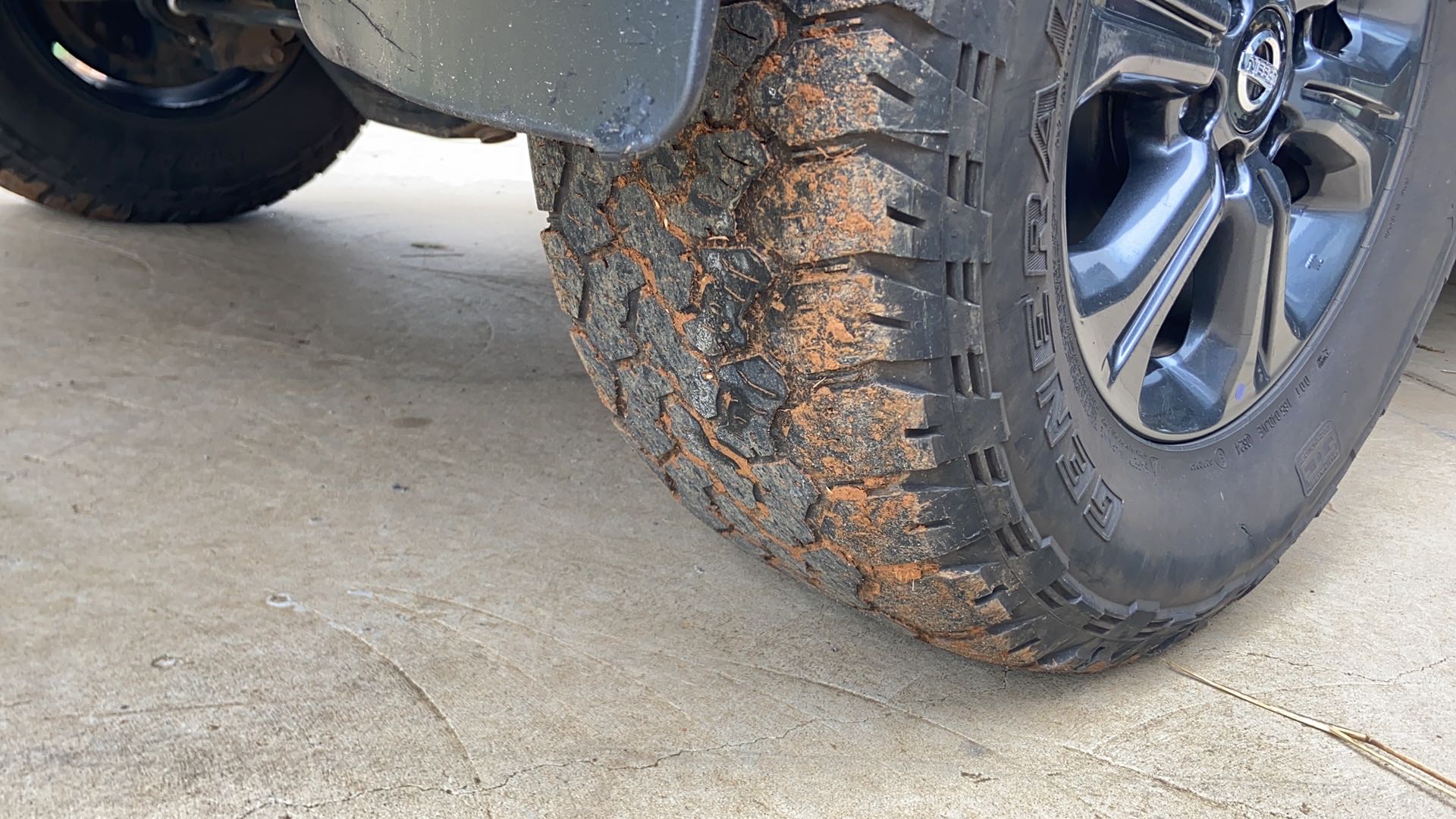 NISSAN FRONTIER 2.3 16V TURBO DIESEL ATTACK CD 4X4 AUTOM&Aacute;TICO