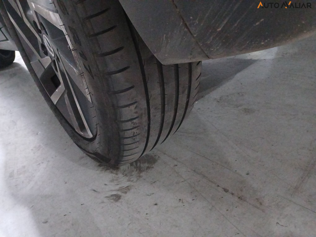 VOLKSWAGEN T-CROSS 1.4 250 TSI TOTAL FLEX HIGHLINE AUTOM&Aacute;TICO