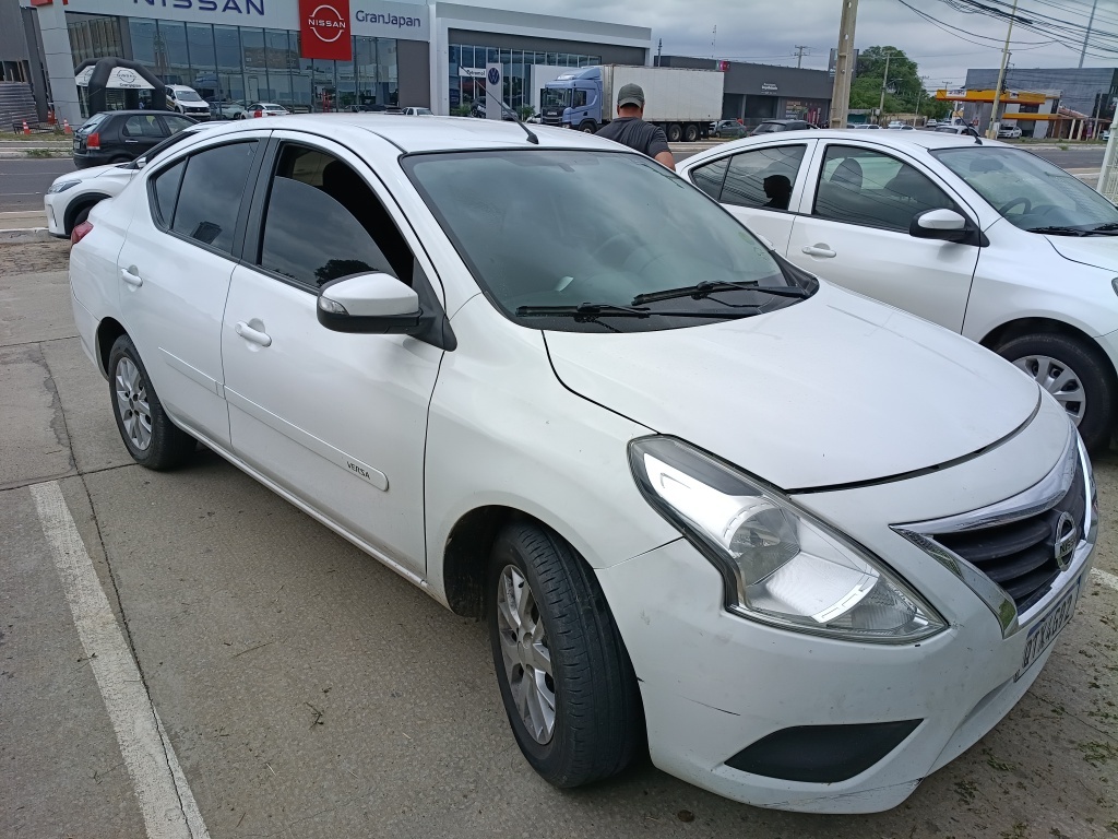 NISSAN VERSA 1.6 16V FLEXSTART SV 4P XTRONIC