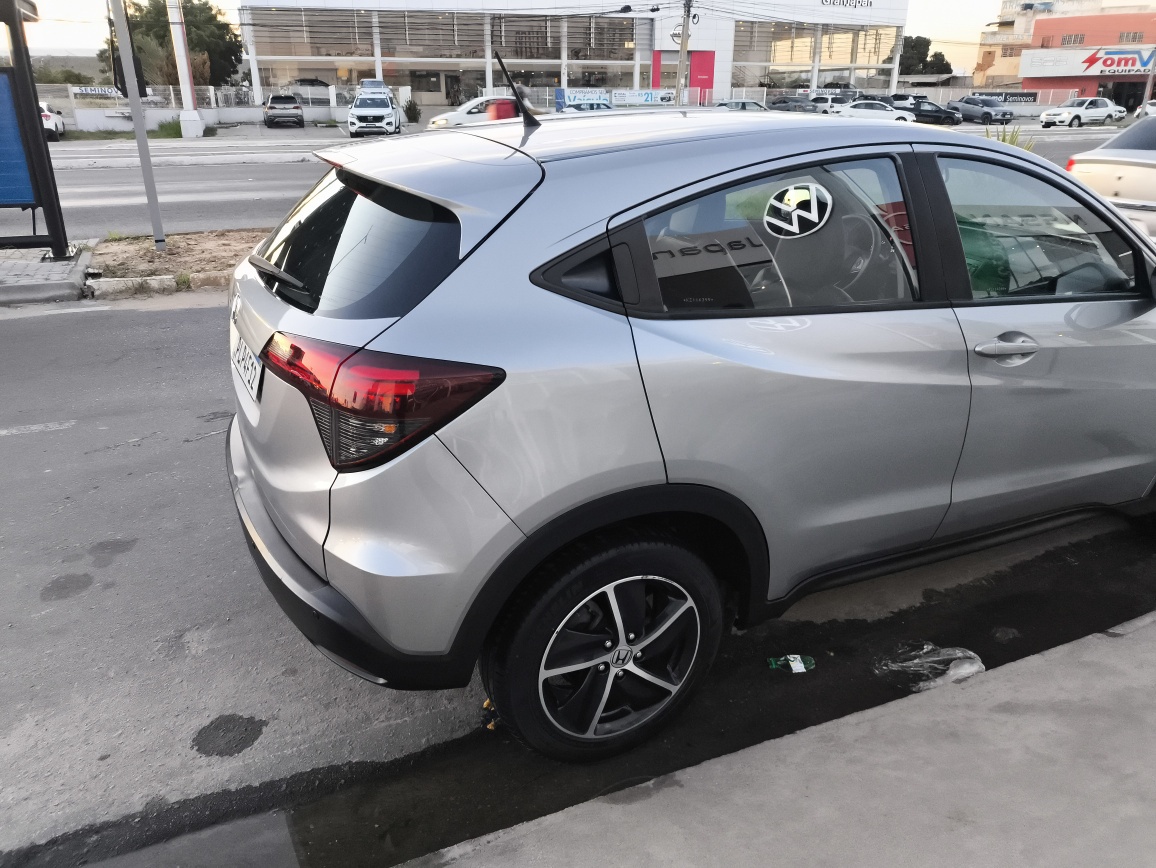 HONDA HR-V 1.8 16V FLEX LX 4P AUTOMATICO