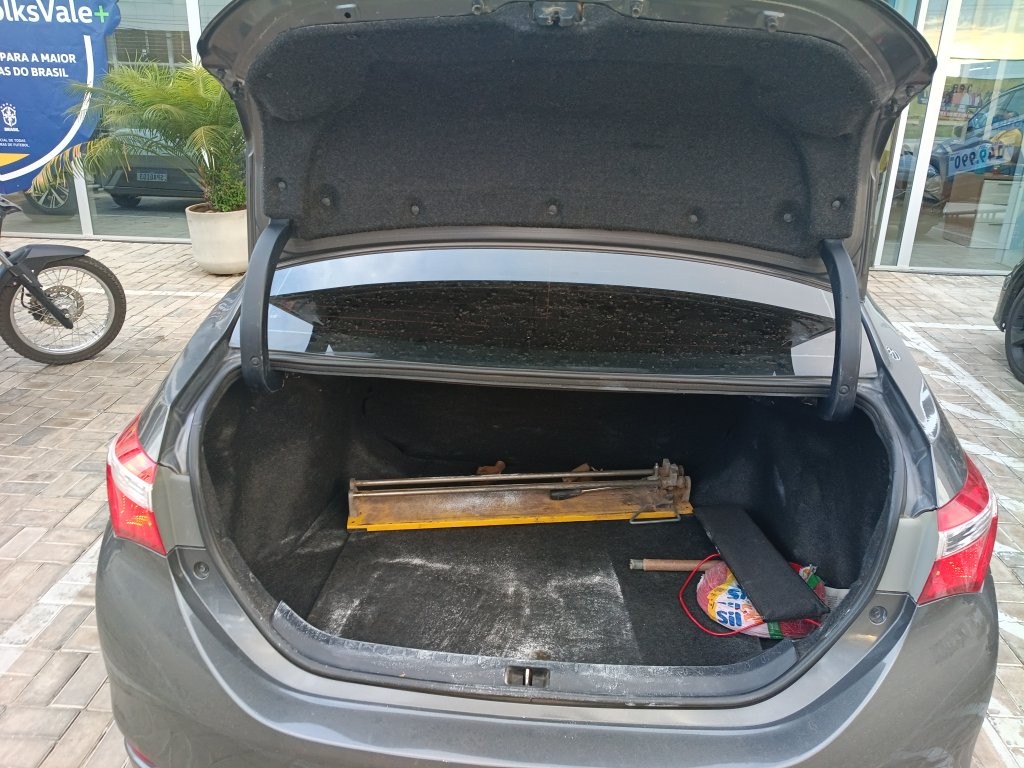 TOYOTA COROLLA 1.8 GLI 16V FLEX 4P AUTOMATICO