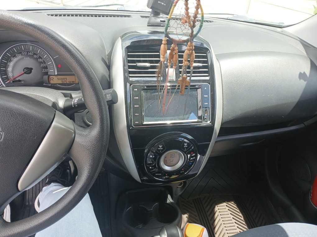 NISSAN MARCH 1.6 SL 16V FLEXSTART 4P XTRONIC