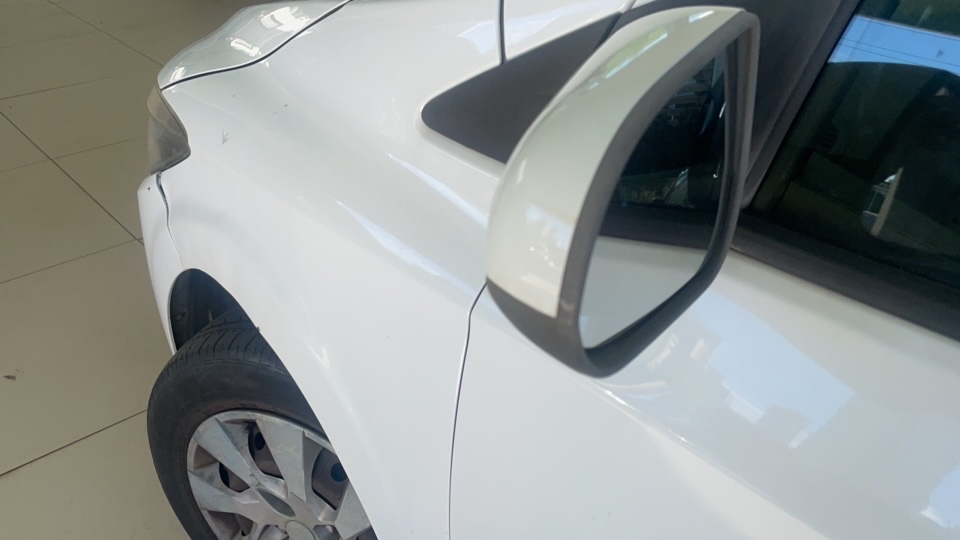 CHEVROLET ONIX 1.4 MPFI LT 8V FLEX 4P AUTOMATICO