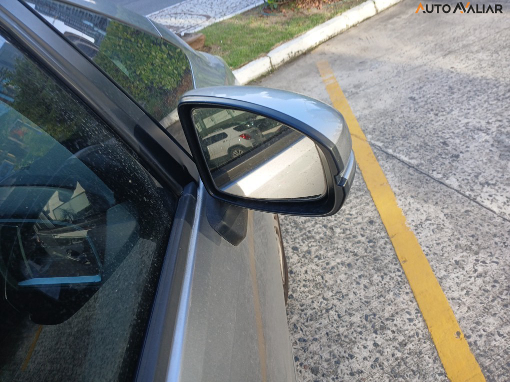 HONDA FIT 1.5 LX 16V FLEX 4P AUTOMATICO