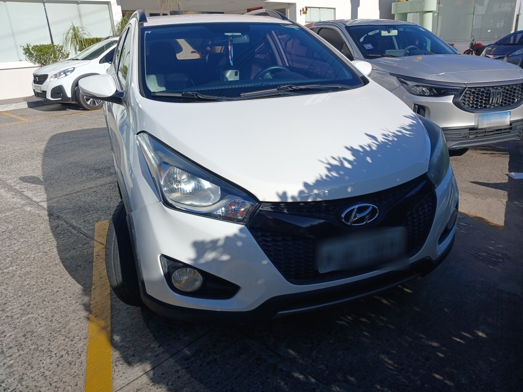 HYUNDAI HB20X 1.6 16V PREMIUM FLEX 4P AUTOMATICO
