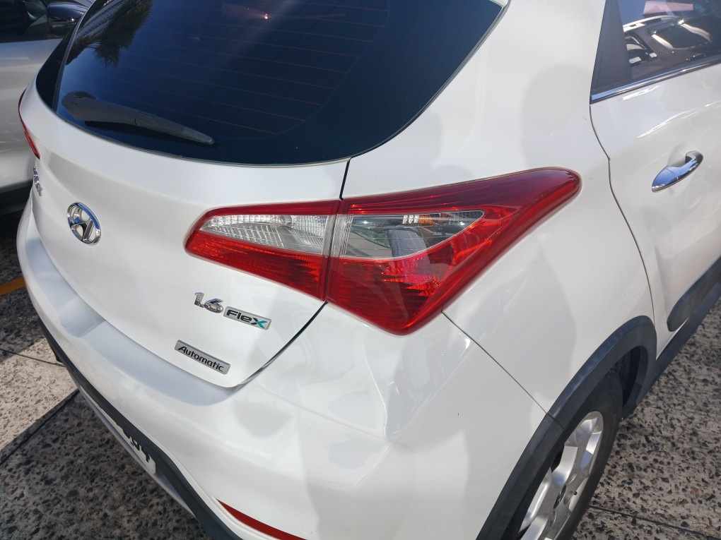 HYUNDAI HB20X 1.6 16V PREMIUM FLEX 4P AUTOMATICO