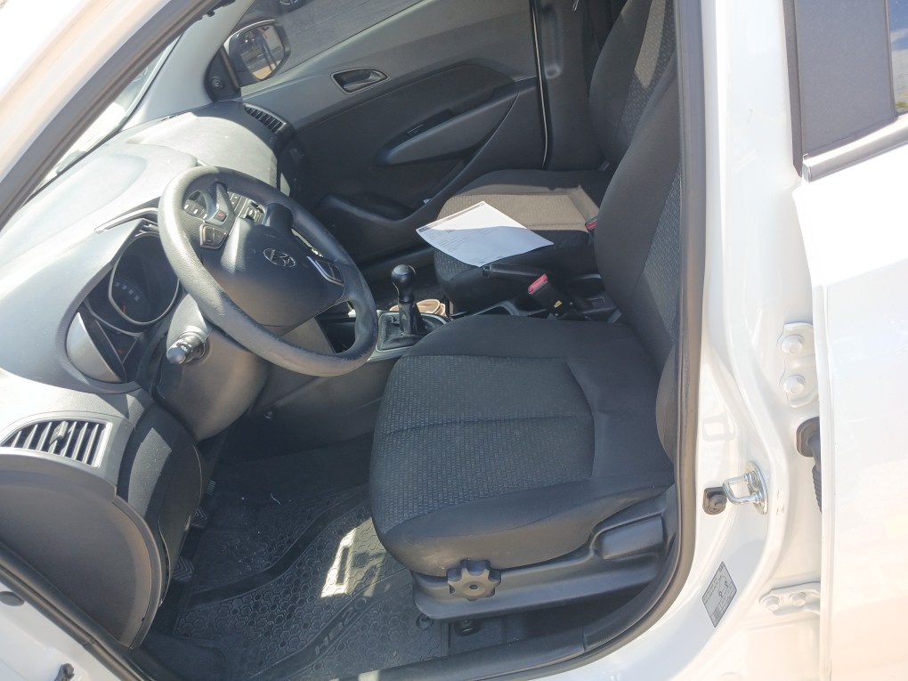 HYUNDAI HB20 1.0 UNIQUE 12V FLEX 4P MANUAL