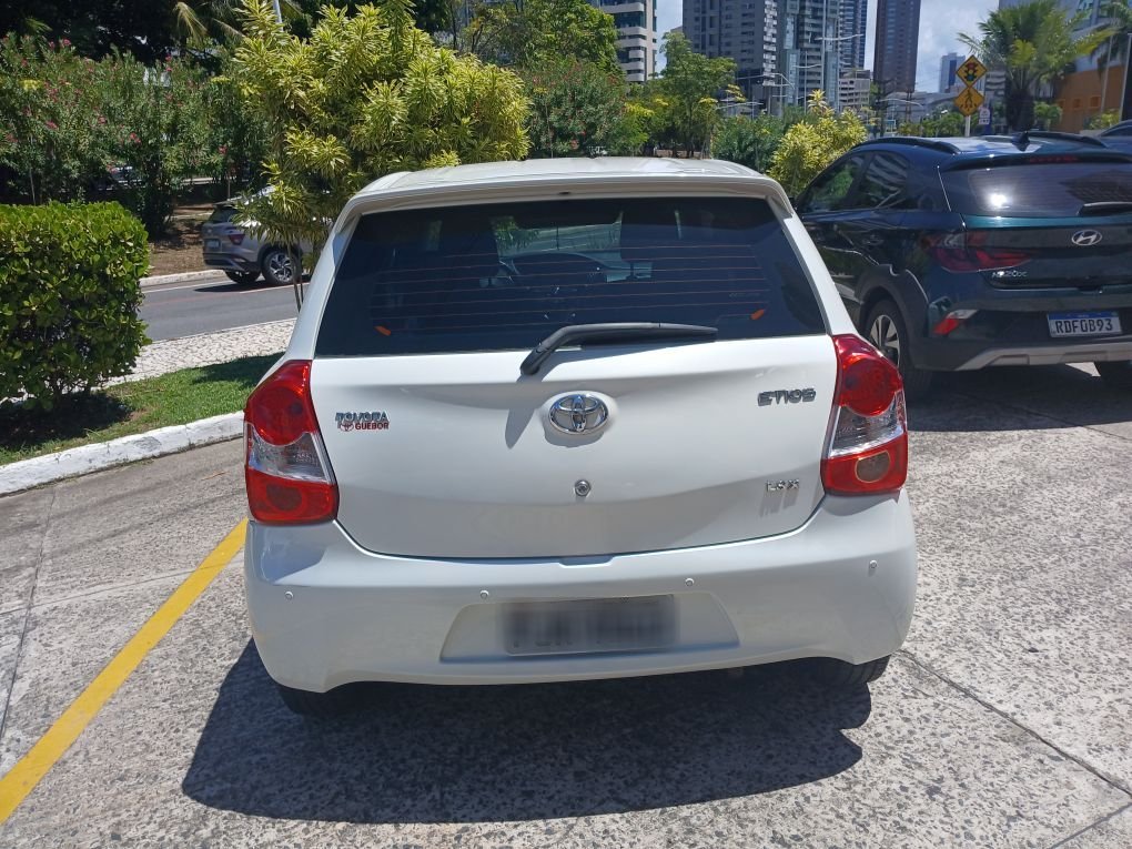 TOYOTA ETIOS 1.3 X 16V FLEX 4P MANUAL