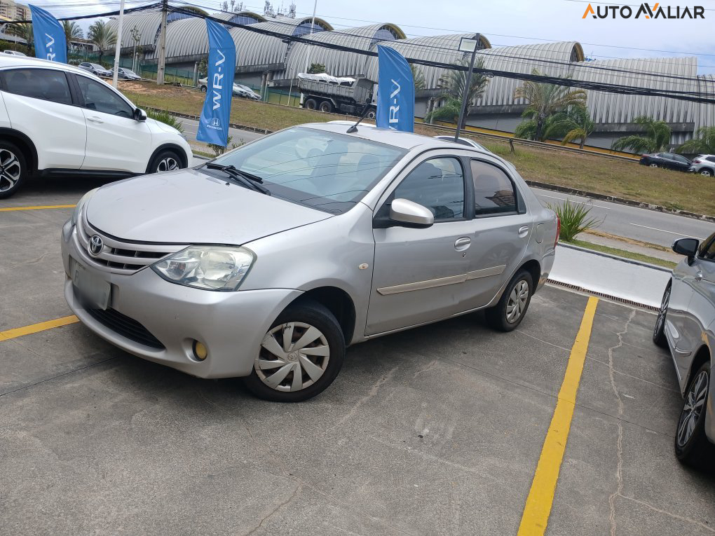 TOYOTA ETIOS 1.5 XS SEDAN 16V FLEX 4P MANUAL