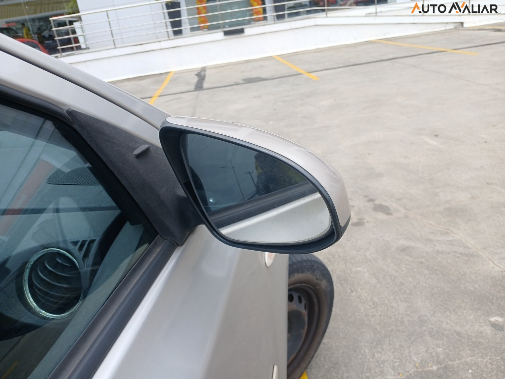 TOYOTA ETIOS 1.5 XS SEDAN 16V FLEX 4P MANUAL