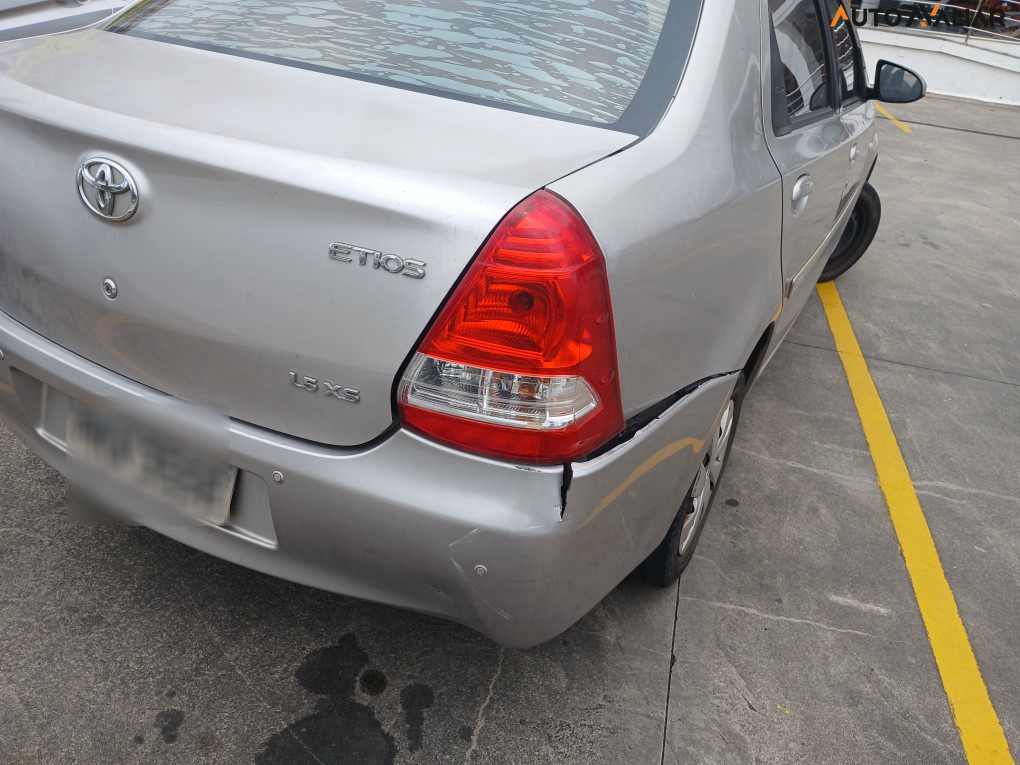 TOYOTA ETIOS 1.5 XS SEDAN 16V FLEX 4P MANUAL