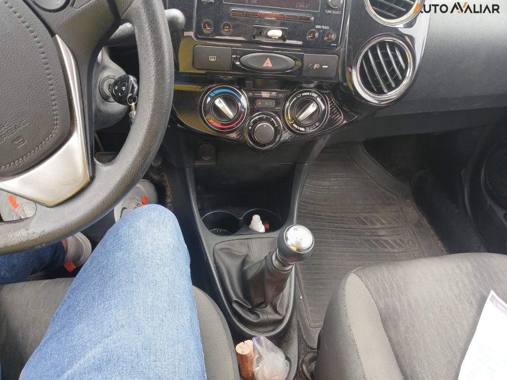 TOYOTA ETIOS 1.5 XS SEDAN 16V FLEX 4P MANUAL