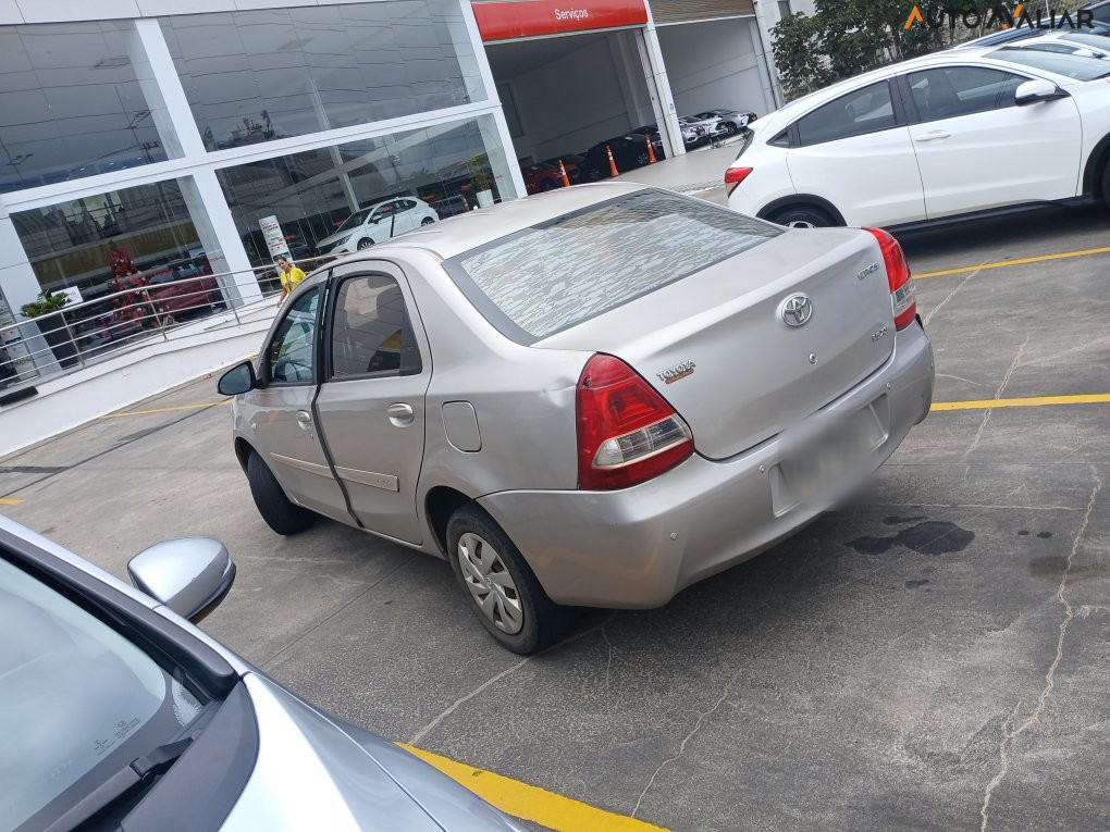 TOYOTA ETIOS 1.5 XS SEDAN 16V FLEX 4P MANUAL