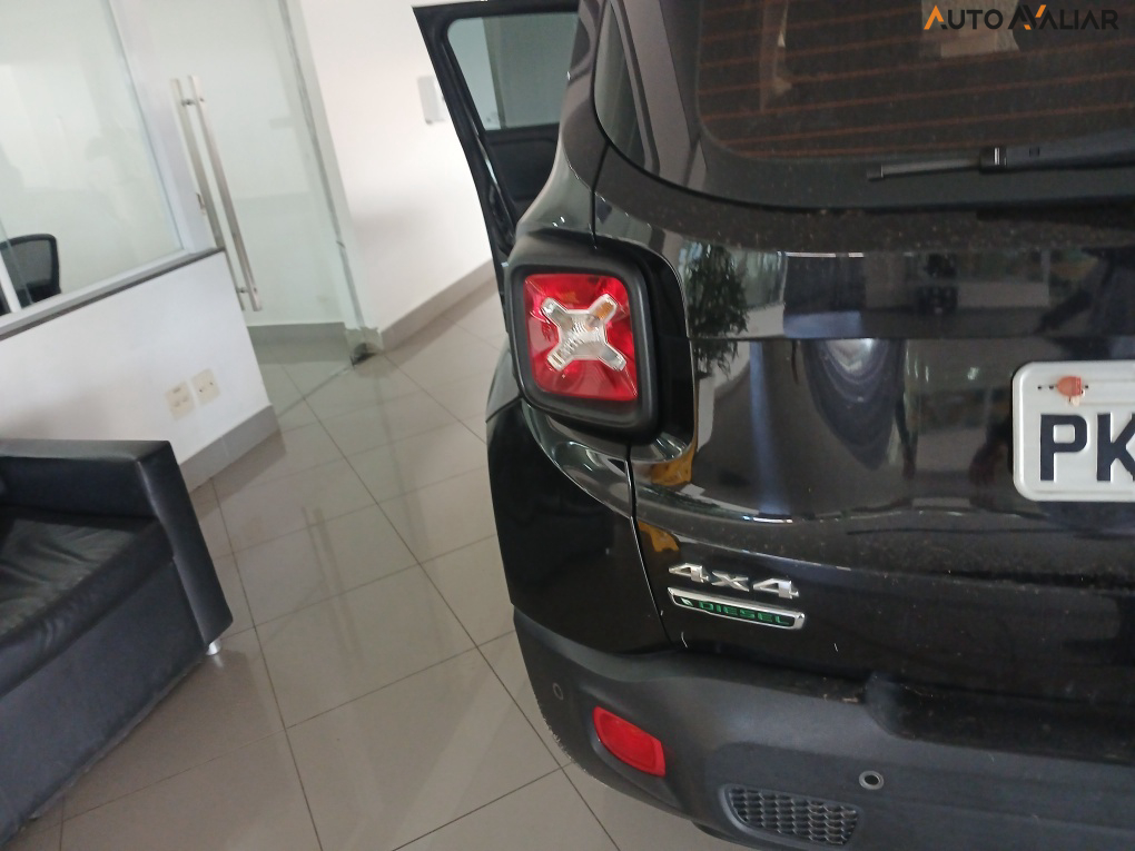 JEEP RENEGADE 2.0 16V TURBO DIESEL LONGITUDE 4P 4X4 AUTOMATICO