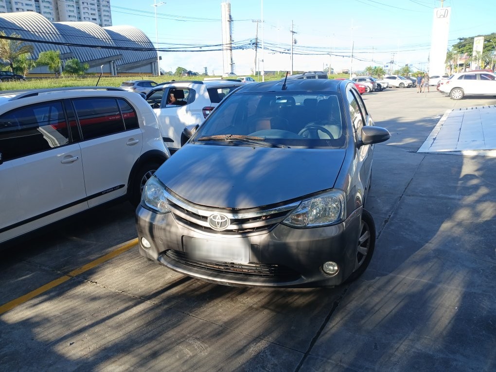 TOYOTA ETIOS 1.5 XLS SEDAN 16V FLEX 4P AUTOMATICO