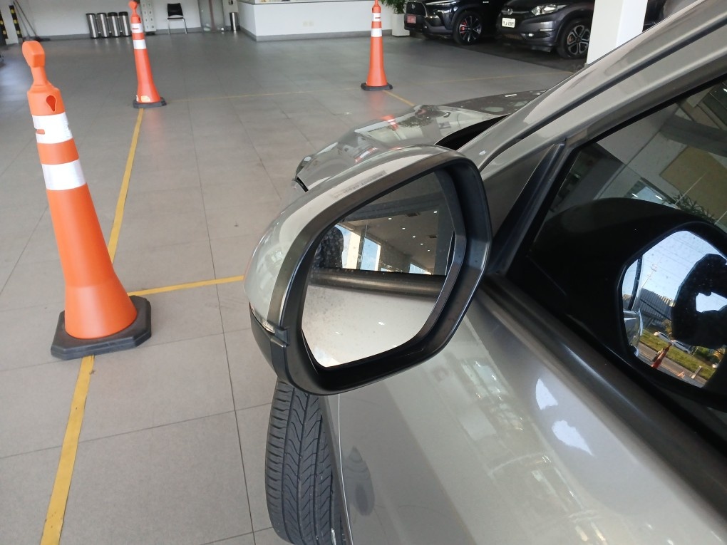 HONDA HR-V 1.8 16V FLEX EX 4P AUTOMATICO