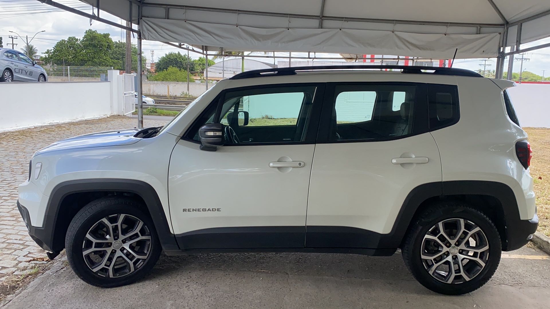 JEEP RENEGADE LONGITUDE  T270
