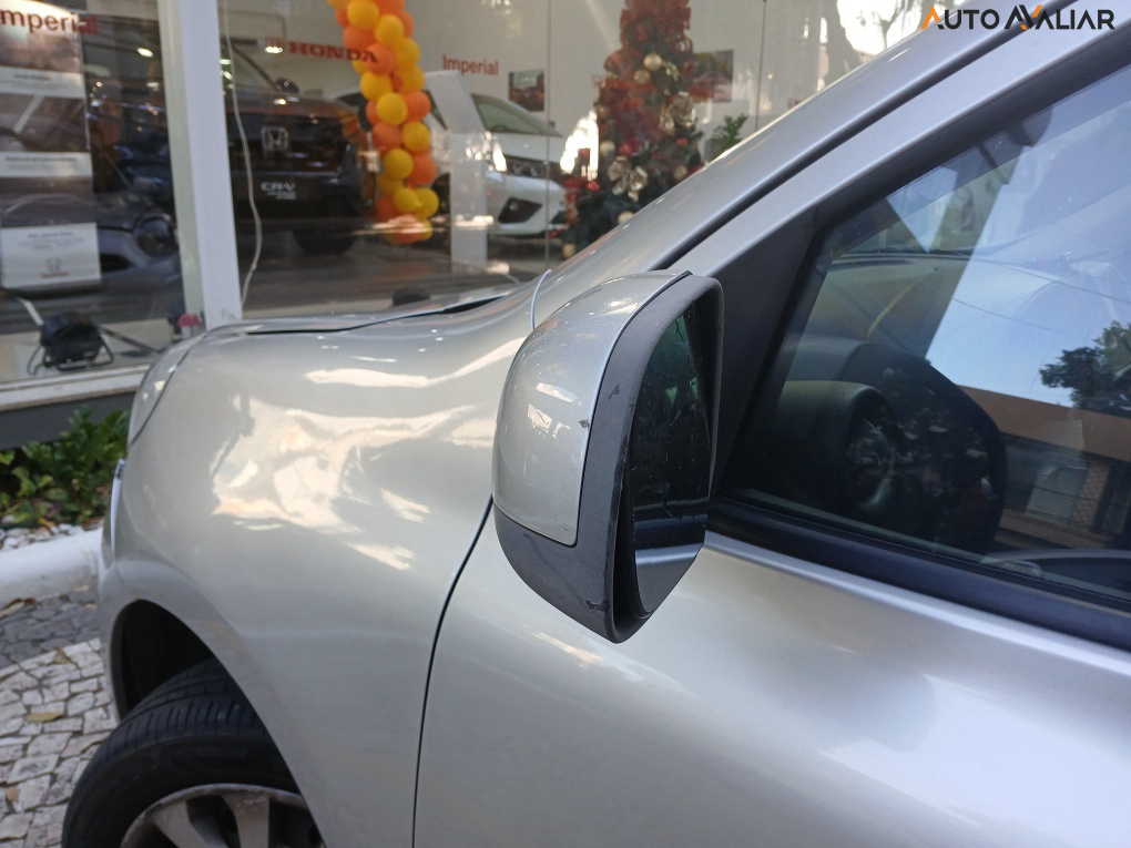 NISSAN MARCH 1.0 S 16V FLEX 4P MANUAL