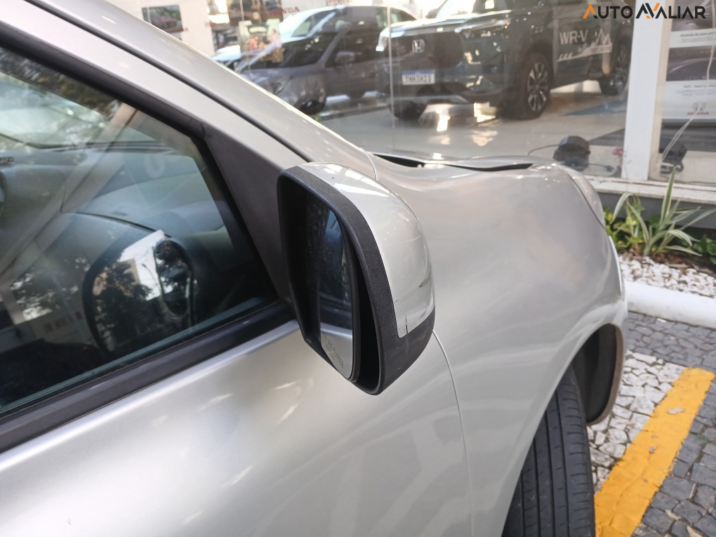 NISSAN MARCH 1.0 S 16V FLEX 4P MANUAL