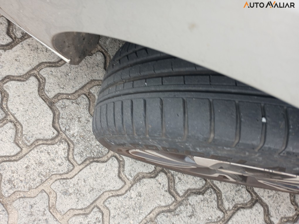 CHEVROLET ONIX 1.0 TURBO FLEX PLUS PREMIER AUTOMATICO