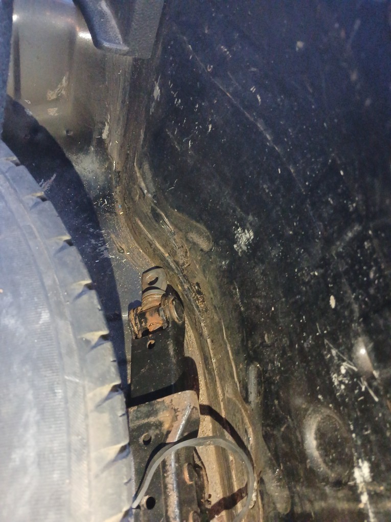 NISSAN LIVINA 1.8 S 16V FLEX 4P AUTOMATICO