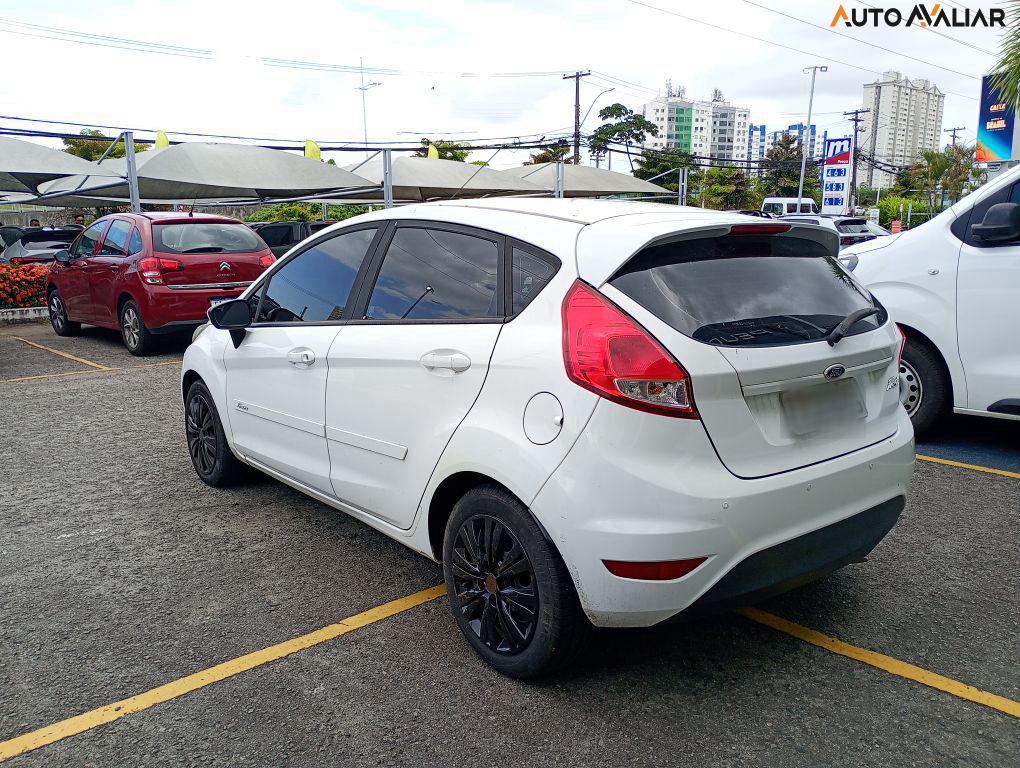 FORD FIESTA 1.5 S HATCH 16V FLEX 4P MANUAL