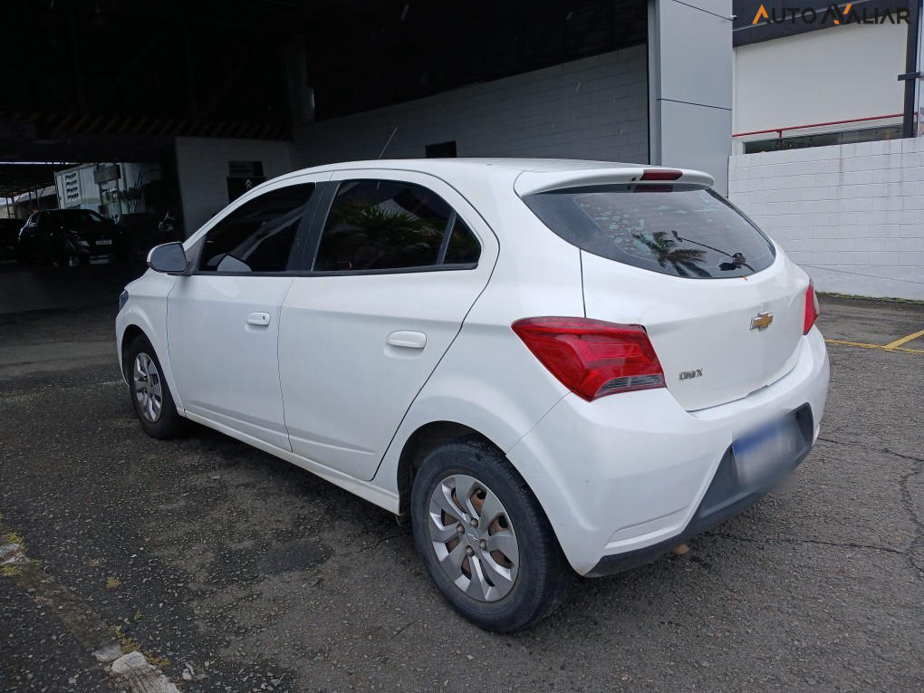 CHEVROLET ONIX 1.0 MPFI LT 8V FLEX 4P MANUAL