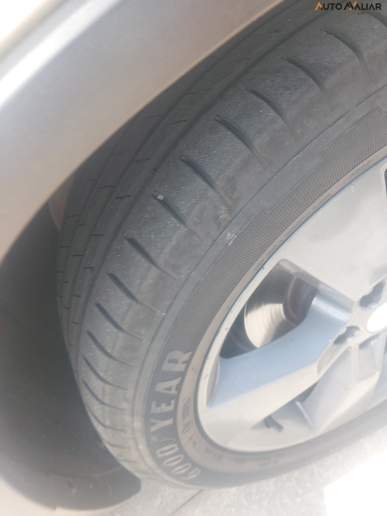 CHEVROLET TRACKER 1.8 MPFI LTZ 4X2 16V FLEX 4P AUTOMATICO