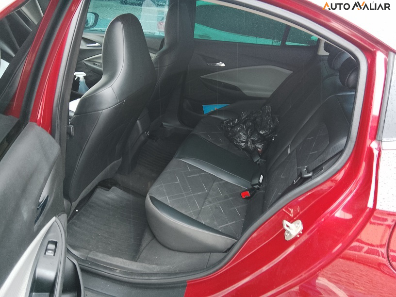 CHEVROLET ONIX Plus 1.0 Turbo AT Premier